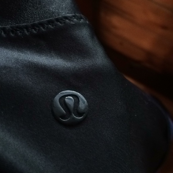 LULULEMON Water Salty Swim Rashguard Water Shirt - Picture 9 of 11